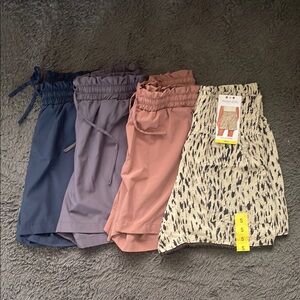 Mondetta Three Dots Women's Sportswear Casual Shorts, Set of 4, NWT, NWOT